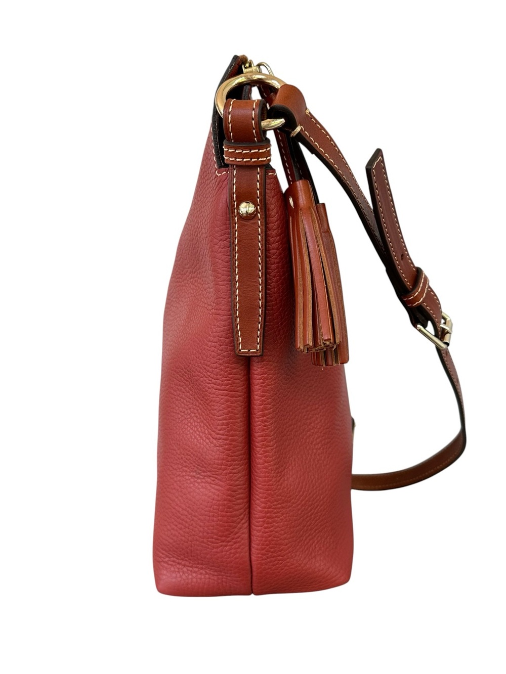 💐 Dooney & Bourke Red Pebble Grain Leather Tassel Shoulder Bag. J12526577 - Picture 5 of 14